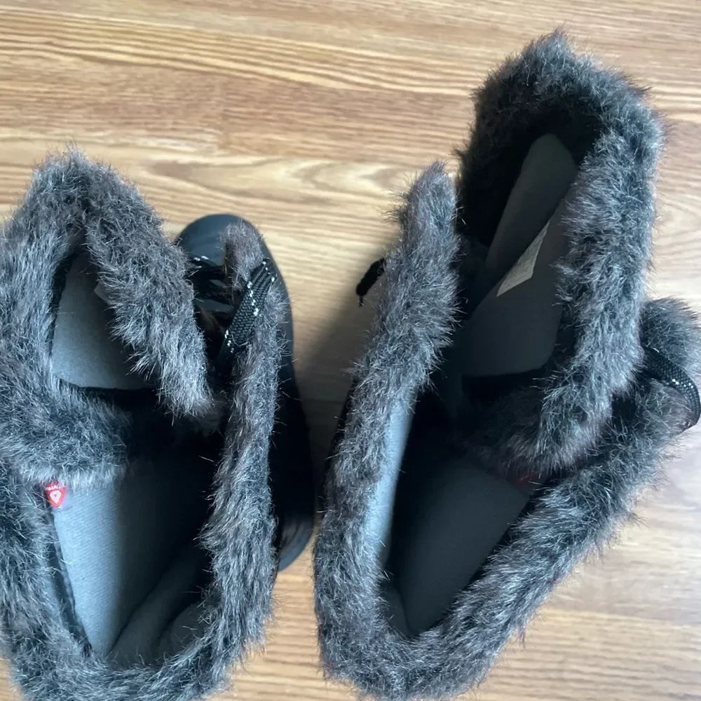 The-North-Face Womens Shellista Snow Boot Size 8 Waterproof Tall Lace Up Black